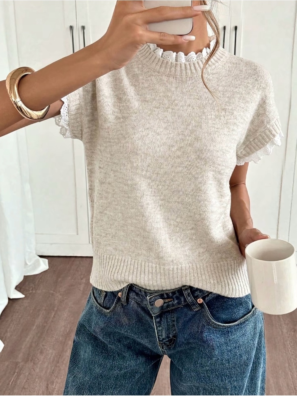 Apricot Round-Neck Lace-Trimmed Knit Vest New Size XS Sweater